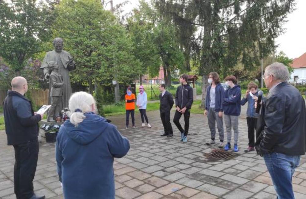 Foto: Žilinskí saleziáni oslávia sviatok Dominika Sávia behom, uskutoční sa už zajtra na ihrisku v Bánovej