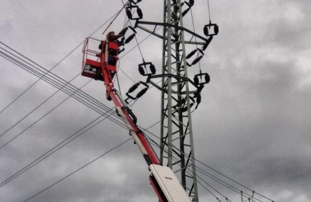 Žilinčania, pripravte sa na odstávku elektriny. Zasiahne mestské časti Staré mesto, Bytčica a Bánová | Žilinak.sk