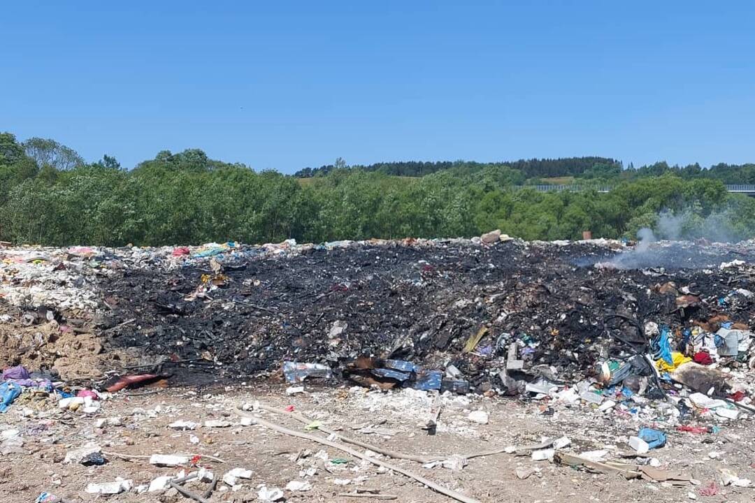 Foto: Čadca zaplatí tisíce eur za skladovanie odpadu. Ten pôjde aj naďalej na skládku pred Svrčinovcom