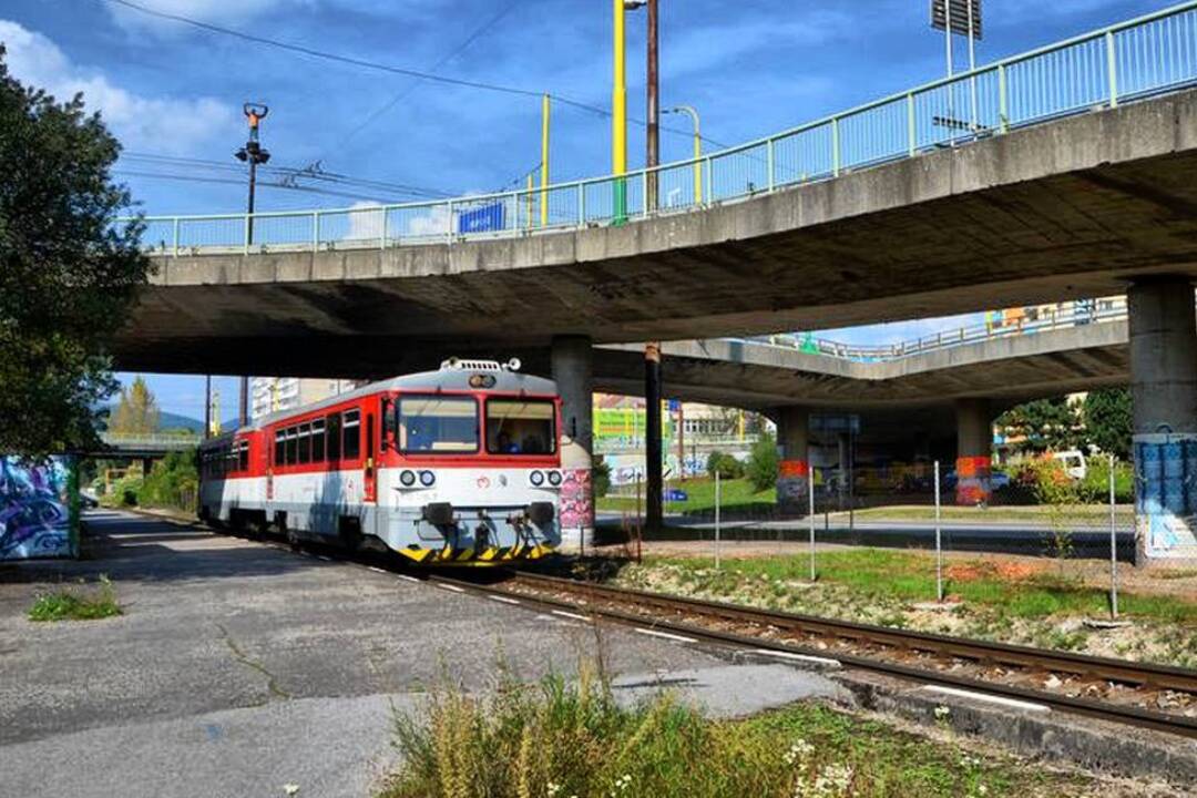 Foto: Rajecká Anča nebude premávať viac ako pol roka. Kvôli modernizácii trate odrieknu všetky vlaky