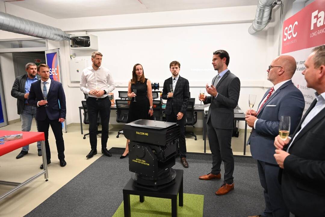 Foto: Na pôde UNIZA otvorili nové laboratórium. Talent Hub pomôže študentom odborne rásť