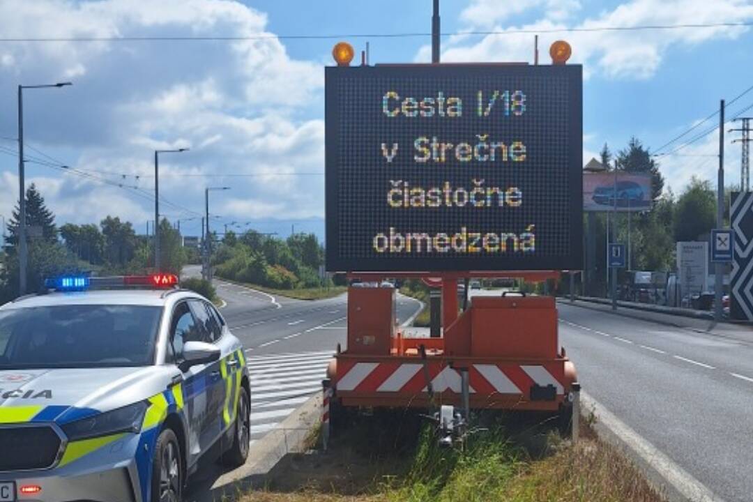 Foto: Premávku pod Strečnom bude znovu riadiť semafor, polícia predpokladá kolóny