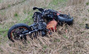 Polícia hľadá svedkov tragickej nehody pri Sučanoch. Zomrel pri nej motocyklista