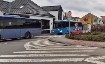 Nová časť ulice Jána Milca v centre Žiliny je obojsmerná, vjazd majú povolené iba autobusy