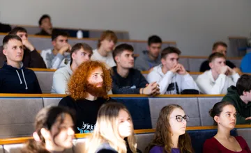 Kam po strednej? Žilinská univerzita otvára dvere laboratórií a učební pre budúcich študentov