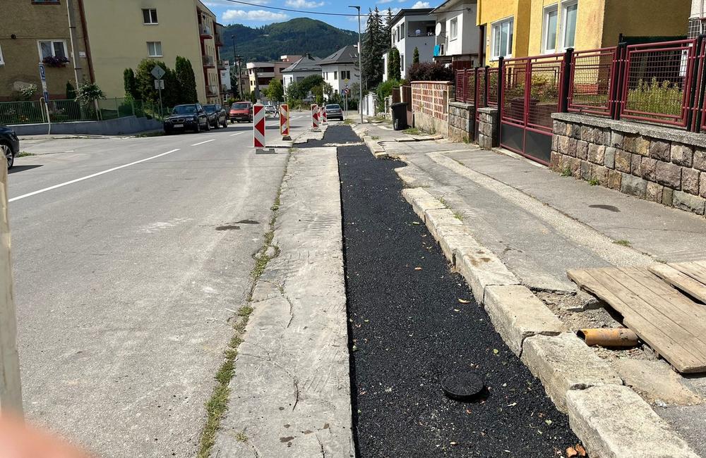 FOTO: Rozkopaná cesta po výmene plynovodu v širšom centre Žiliny, foto 2