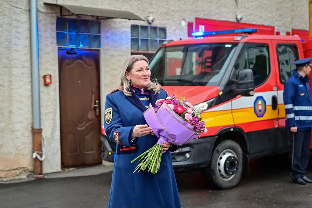 FOTO: Hasiči sa po 21 rokoch lúčia riaditeľkou strednej požiarnej školy v Žiline, foto 7