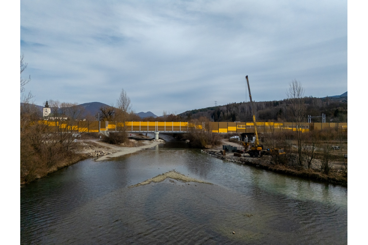 FOTO: Takto pokračuje výstavba Vážskej cyklotrasy v Žilinskom kraji, foto 19